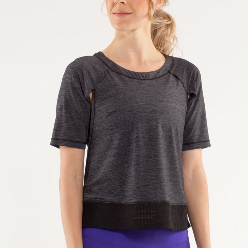 Lululemon Sun Runner Short Sleeve View 3